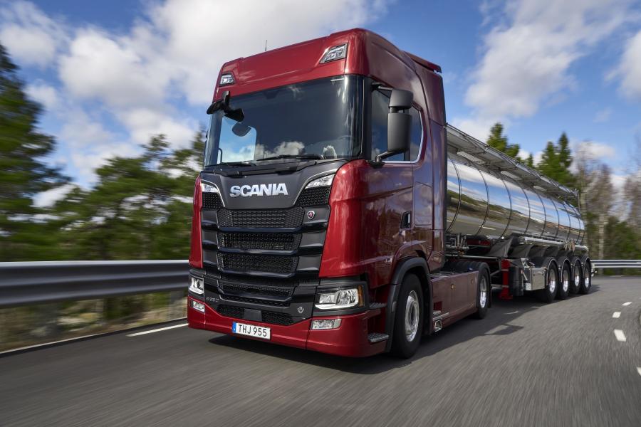  Scania S 650 4x2 Highline 2017 года  (фото 3 из 10)